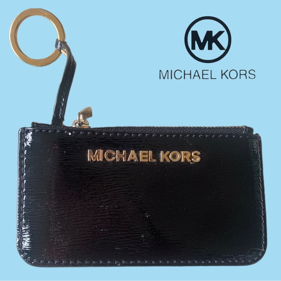 Michael Kors Handbags - ⚡️⚡️ flash sale ⚡️⚡️ Michael Kors small keychain change purse